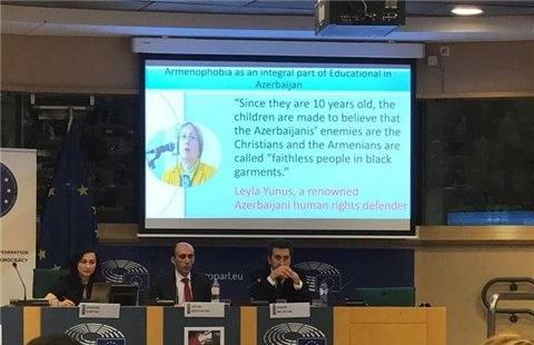 Leyla Yunus ermənilərin tədbirində Azərbaycana qarşı 