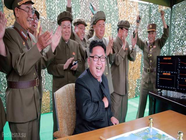 Şimali Koreya nüvə tədqiqatlarını bərpa etdi – Kim Çen In Trampı aldatdı