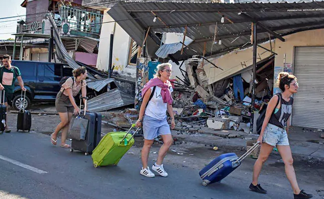 İndoneziyada 5,1 bal g&uuml;c&uuml;ndə zəlzələ&nbsp;