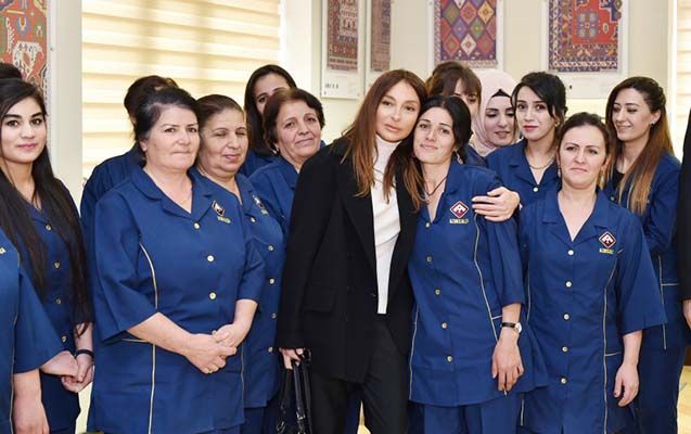 Onlar zərifdirlər, amma zəif deyillər    