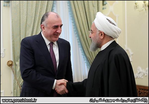 Elmar Məmmədyarov Həsən Ruhani ilə görüşüb