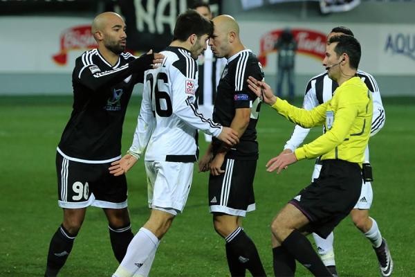 &ldquo;Neft&ccedil;i&rdquo; &ldquo;Qarabağ&rdquo;ı liderlikdən kənarlaşdırdı 