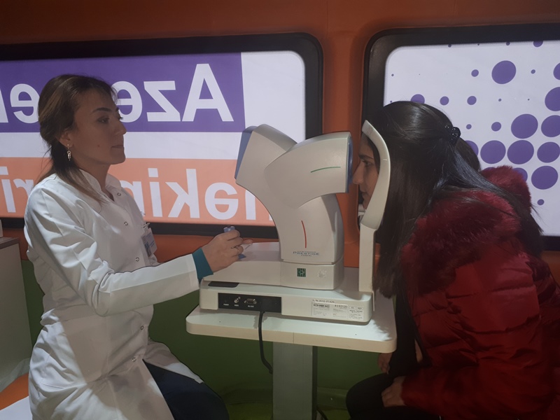 Azercell &ouml;dənişsiz g&ouml;z m&uuml;ayinələri təşkil etməyə davam edir