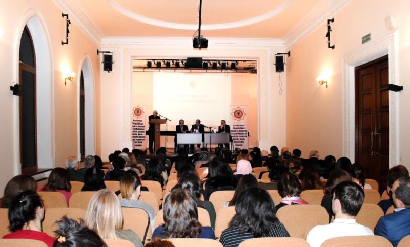 Nazirlikdən qadınlara xoş xəbər - Onlar &uuml;&ccedil;&uuml;n natamam iş g&uuml;n&uuml; m&uuml;əyyən edilə bilər 
