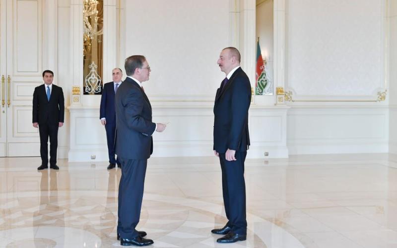 İlham Əliyev ABŞ səfirinin etimadnaməsini qəbul etdi - YENİLƏNİB