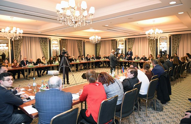 Almaniyada Azərbaycan Diasporuna Dəstək Fondunun təqdimatı keçirilib