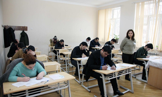Buraxılış imtahanının birinci mərhələsi başa çatdı 