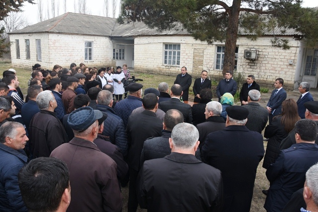 Vurğun sakinləri ilə n&ouml;vbəti səyyar g&ouml;r&uuml;ş ke&ccedil;irildi