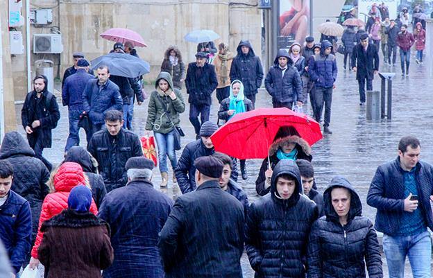 Bakıdan regionlara axını necə təmin etməli? - Ekspertdən TƏKLİF   