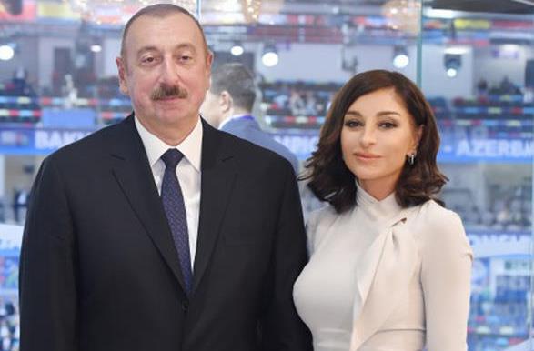 Prezident və birinci xanımdan 10 milyonuncu sakinlə bağlı TƏBRİK