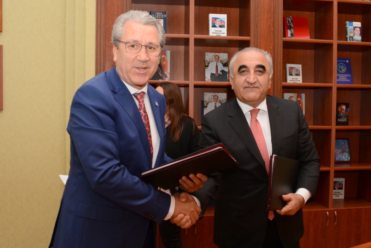 UNEC Ege Universiteti ilə əmədaşlığa start verdi - FOTO 