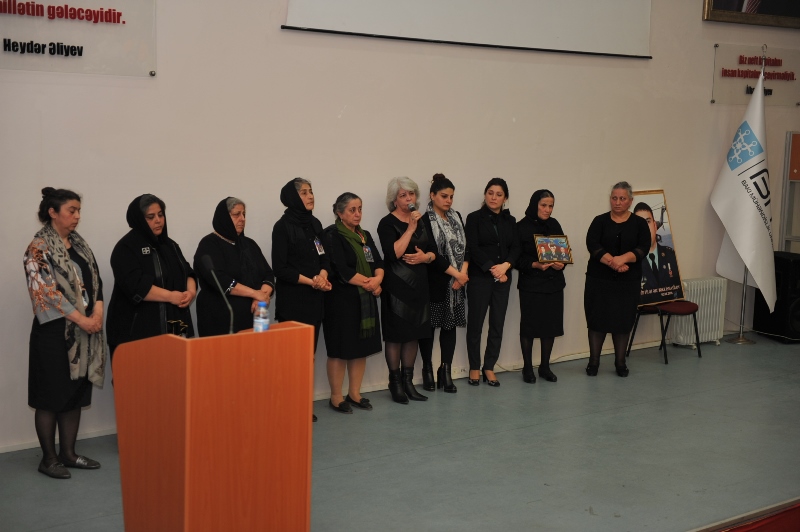 &ldquo;Vətən &ouml;vladının alın yazısı&rdquo;&nbsp;- Aprel d&ouml;y&uuml;şlərinin 3-c&uuml; ild&ouml;n&uuml;m&uuml; qeyd olunub - FOTOLAR