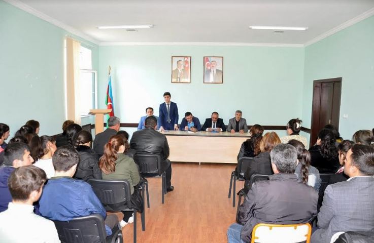22 mindən çox gəncə məsləhətlər verilib