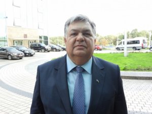 Azərbaycan səfirinin saatı oğurlandı 