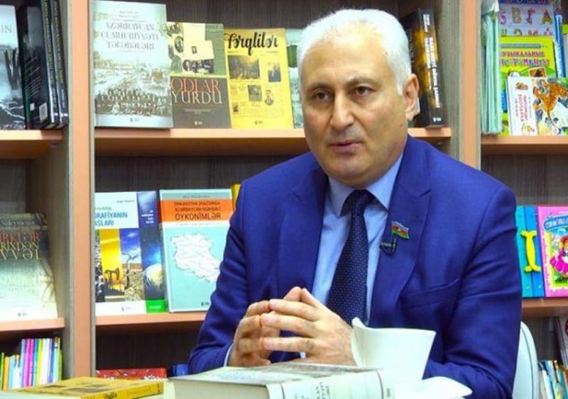 “Hazırkı operativ oxucu tələbatını nəzərə almağa məcburuq” - “Yeni Azərbaycan”ın baş redaktoru