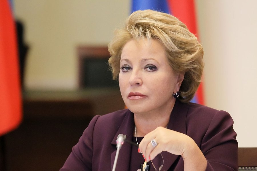 İlham Əliyev Valentina Matviyenkonu &ldquo;Dostluq&rdquo; ordeni ilə təltif etdi