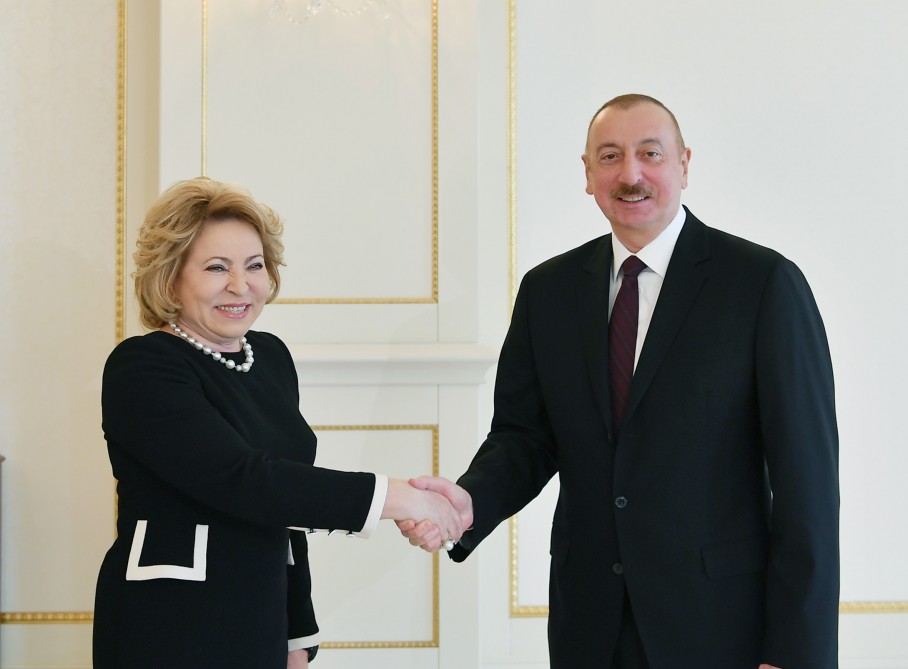 Prezident Rusiya Federasiya Şurasının sədrini qəbul etdi