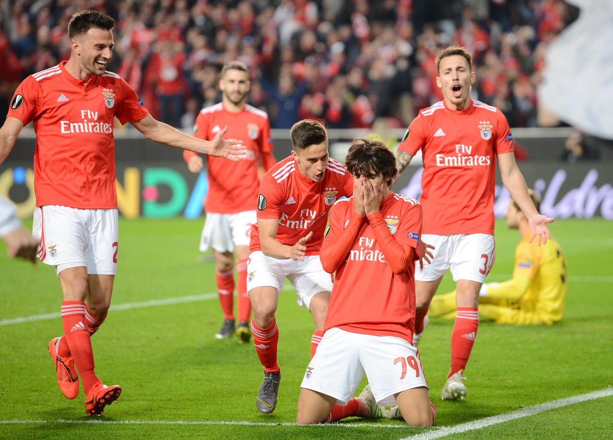 &ldquo;Benfika&rdquo;nın futbol&ccedil;usu yeni rekorda imza atıb