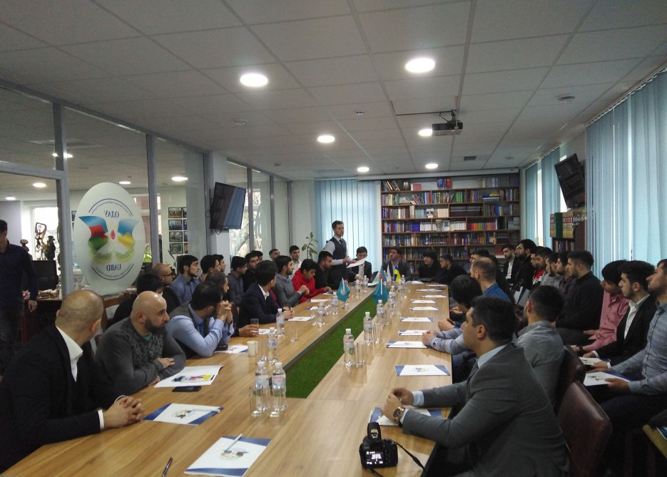 &Uuml;mumukrayna Azərbaycanlı Gənclər Təşkilatına yeni sədr se&ccedil;ildi 