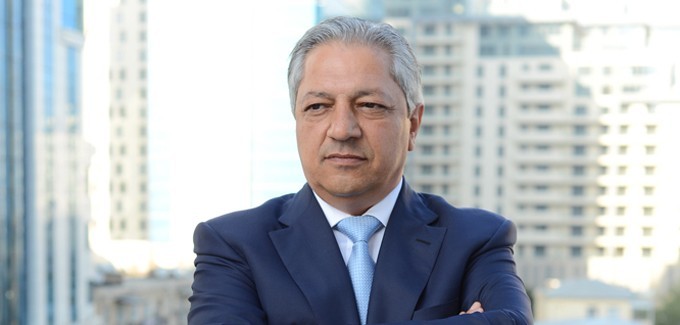 Azərbaycanlı deputatın kitabları d&uuml;nya kitabxanalarında