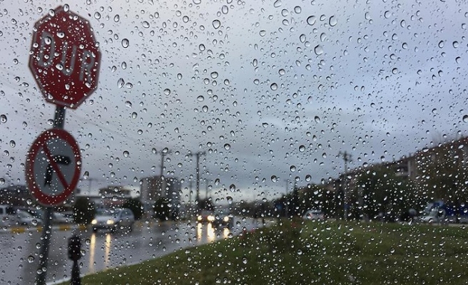 Sabahın HAVASI: Yağışlı, küləkli olacaq