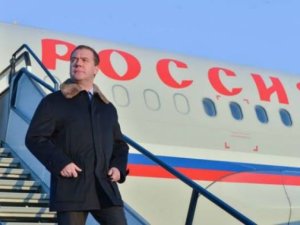Medvedev Yerevana gedir