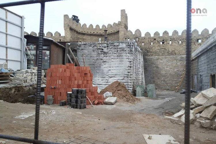 Terraslar “İçərişəhər” Qoruğunun təşəbbüsü ilə tikilir - AÇIQLAMA   