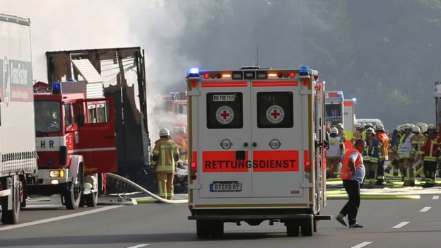 50-dən çox avtomobil toqquşdu: 25 yaralı var