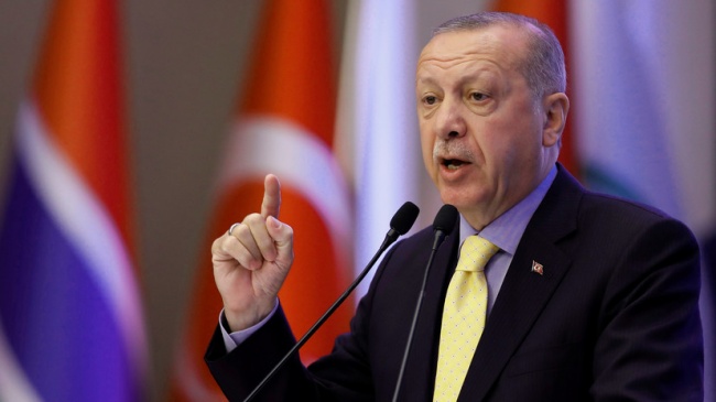 Ərdoğan Makrona: “Ermənilərə müraciət səni xilas edən deyil”