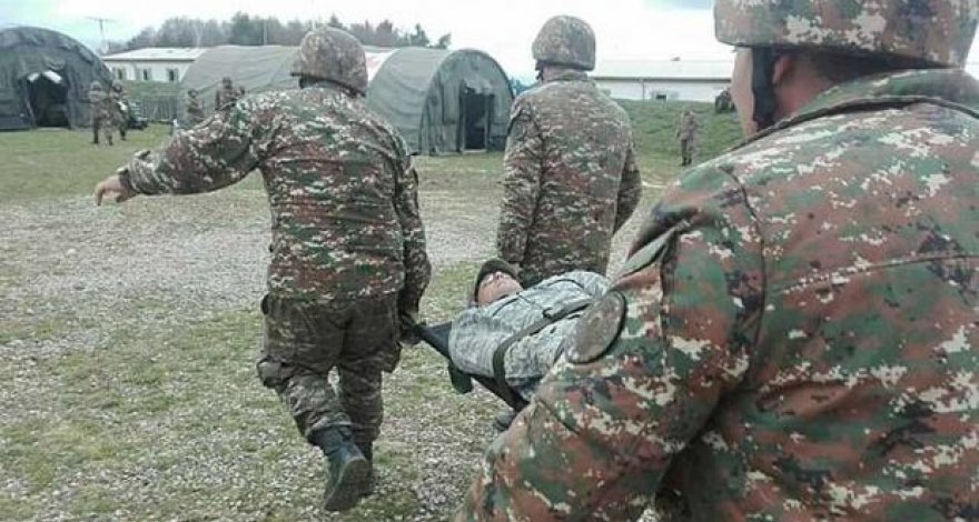 Ermənistan ordusunun hərbçisi başından yaralandı
