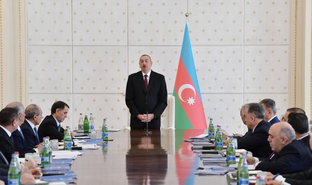 “İcra orqanları daim vətəndaşların problemləri ilə məşğul olmalıdırlar” - Prezident