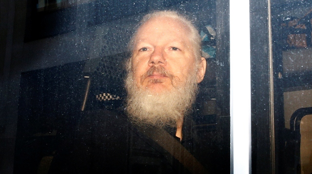 “Wikileaks”in yaradıcısına hökm oxundu