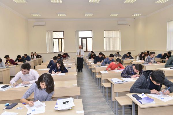 Orta məktəbdə “2” alanlar buraxılış imtahanına buraxılmayacaq - RƏSMİ