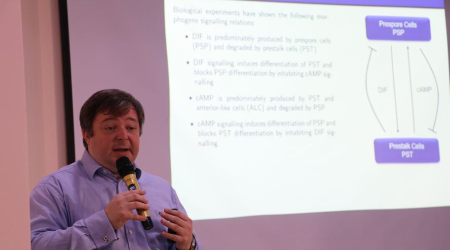 Almaniyalı professor: “Azərbaycanda pozitiv enerji aldım”  