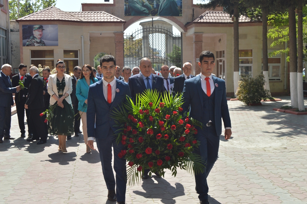 Kooperasiya Universitetində Heydər Əliyevə həsr olunmuş elmi-praktiki konfrans keçirilib - FOTO