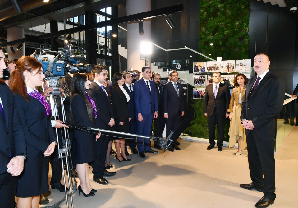 İlham Əliyev: “Maliyyə resursu imkan verir ki, biz pensiyaları, maaşları, sosial müavinətləri artıraq” - YENİLƏNİB