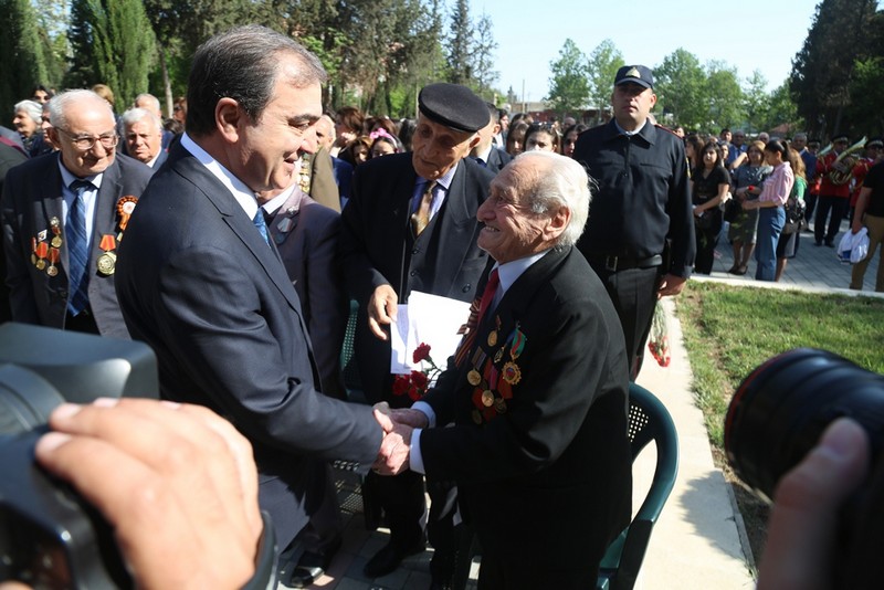 Gəncədə “Qələbə günü” qeyd olundu - FOTOLAR  