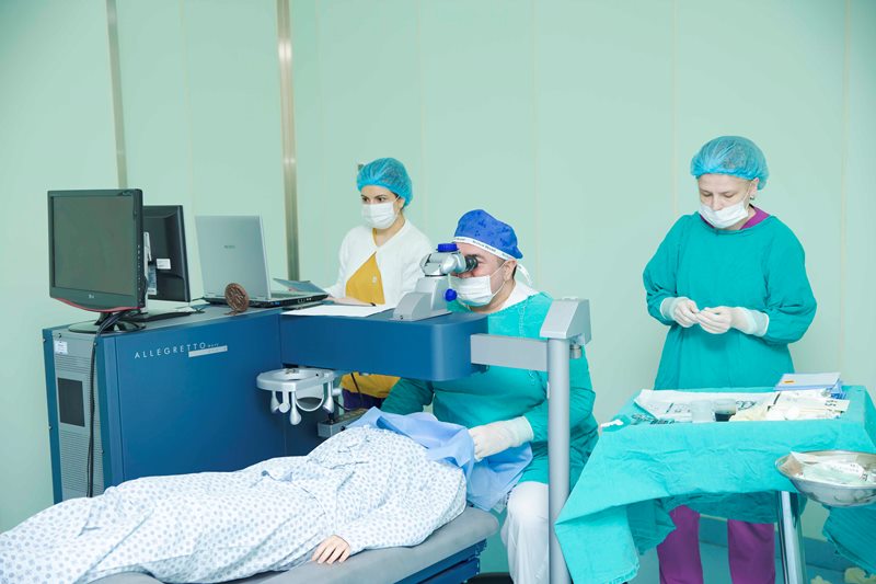 Bakıda 26 tələbə üzərində cərrahi əməliyyat aparılıb