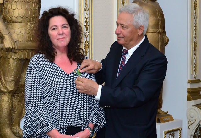 Azərbaycanlı partizanın qızına medal verildi - VİDEO