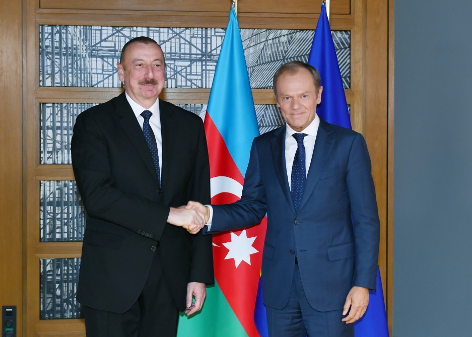 İlham Əliyev Avropa İttifaqı Şurasının prezidenti Donald Tuskla görüşdü
