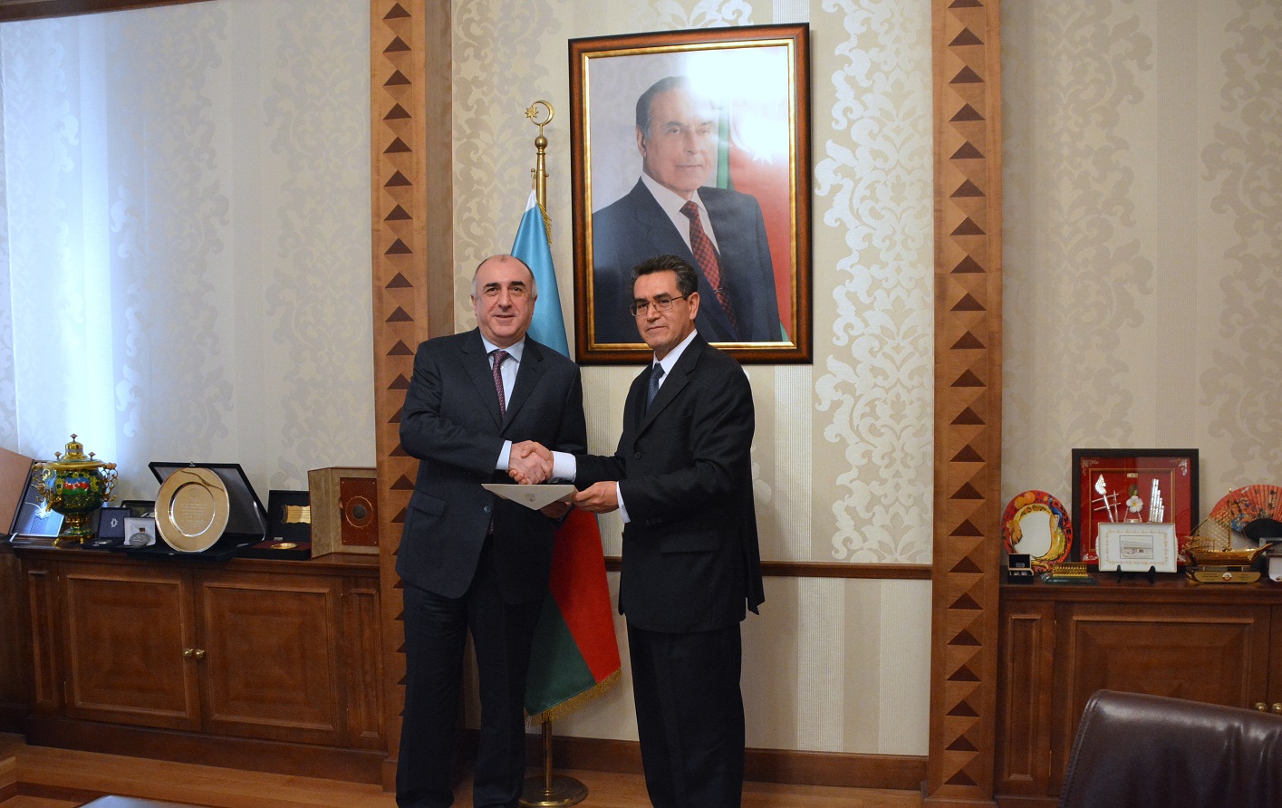Məmmədyarov Kolumbiyanın yeni səfirini qəbul etdi