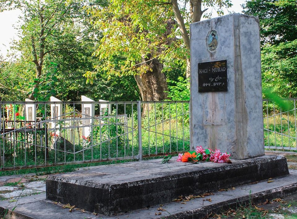 Hacı Muradın nəşi Qaxdan doğma kəndinə aparılır