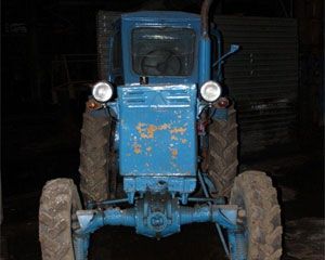 Qazax sakininin üstünə traktor aşdı