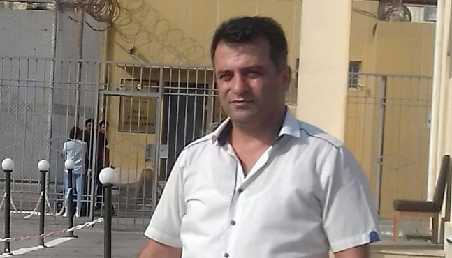 Prokuror baş redaktora iş istədi 