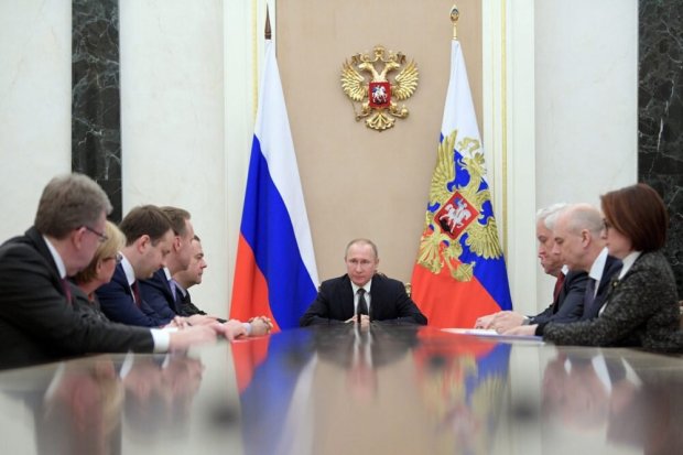 “Politbüro 2.0”: Putinin ən yaxın ətrafında kimlər var...