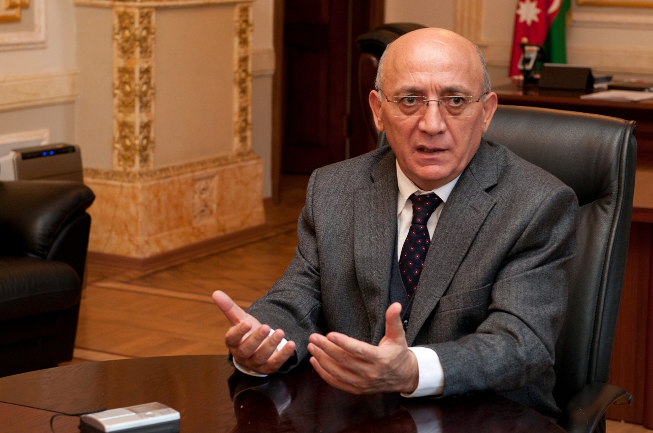 İlahiyyat İnstitutu və Mənəvi Dəyərlərin Təbliği Fonduna yeni bina verilib