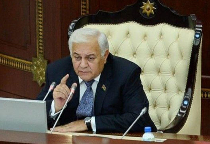 “100 nəfər oturub, 78 nəfər səs verir” – Oqtay Əsədovdan deputatlara İRAD