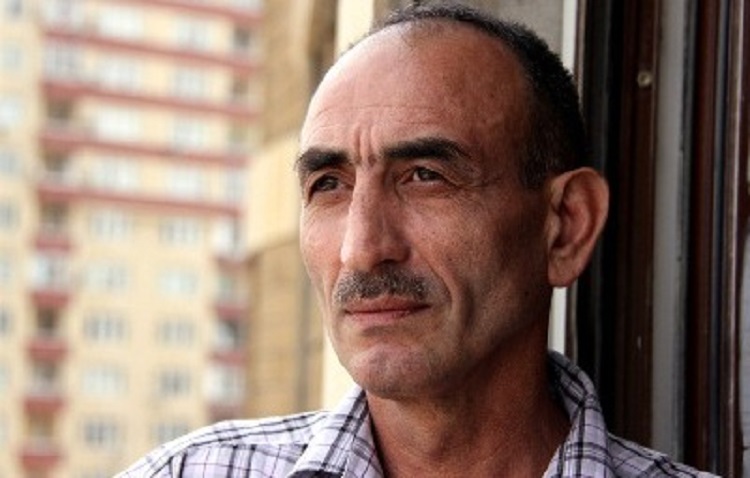 Şair Murad Köhnəqala azadlığa çıxdı