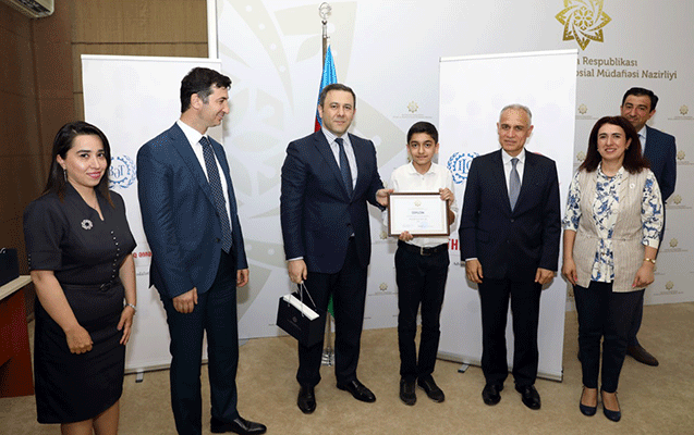 İnşa müsabiqəsinin qalibləri mükafatlandırıldı