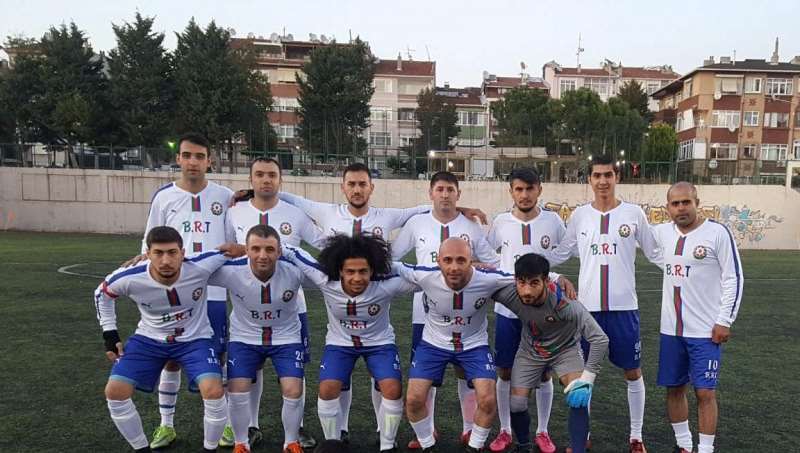 Türkiyədə “B.R.T Azərbaycan” futbol klubuyla təsadüfi görüş - REPORTAJ 